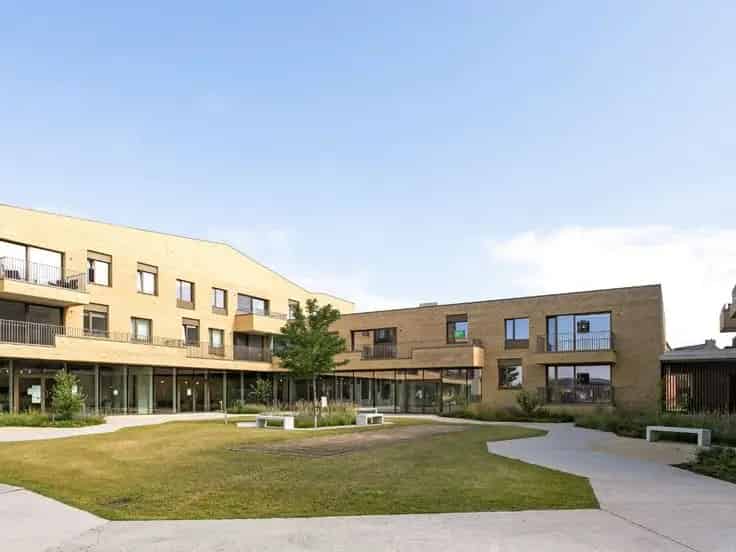 Appartement Te Koop Breendonk: Comfortabele Serviceflat met Ruim Terras