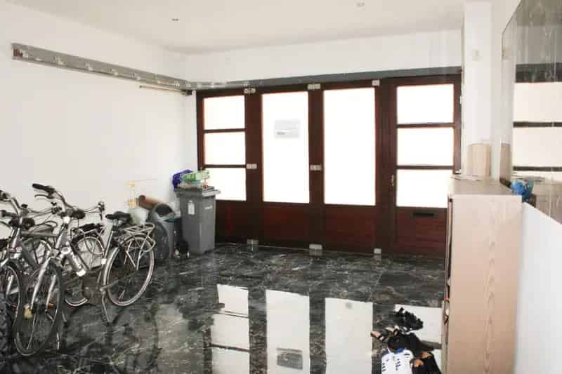 Ruime woning 4 slaapkamers tuin Sint Niklaas