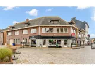 Handelsfonds Beringen: Horecapand met Appartement te Koop