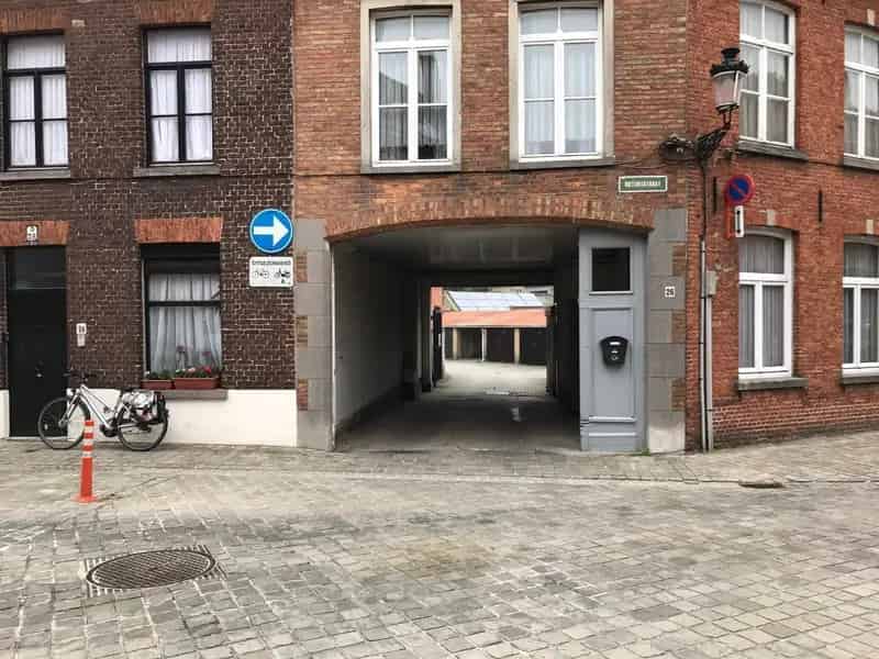 Garage te koop
