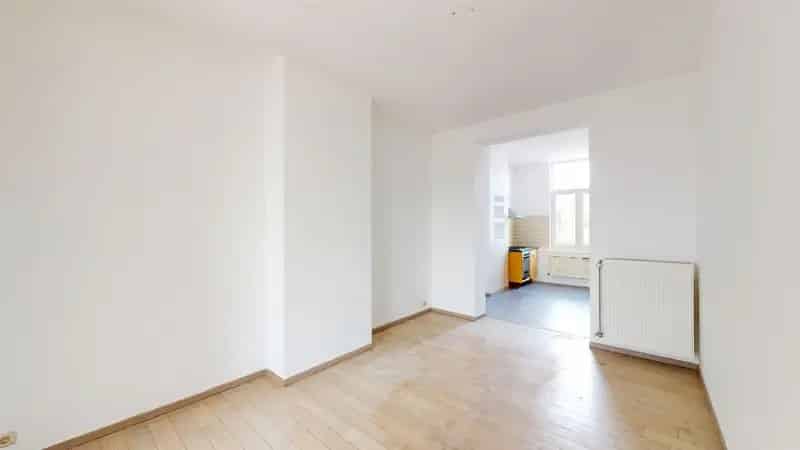 Appartement te Laeken 110m2 2 of 3 slaapkamers
