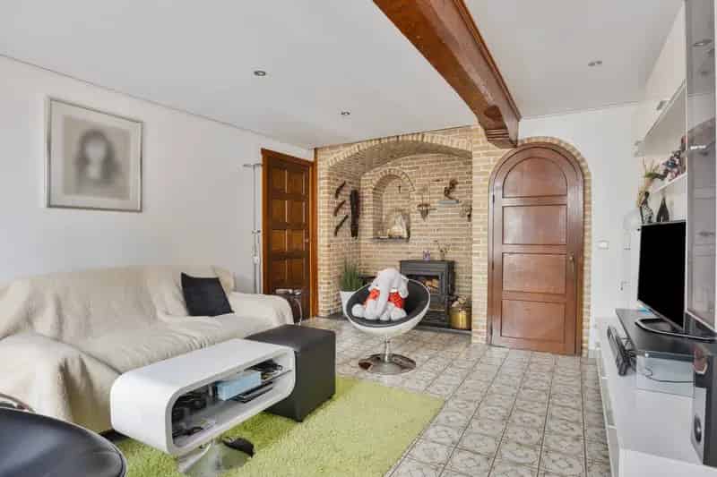 Huis te Koop Avekapelle 2 slaapkamers Garage Tuin