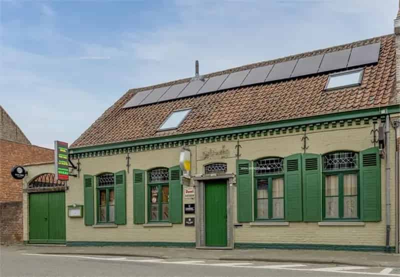 Handelspand te koop Watervliet: Brasserie met terras