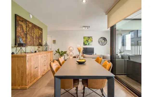 Huur 2 slaapkamer appartement van 66 m² in Antwerp