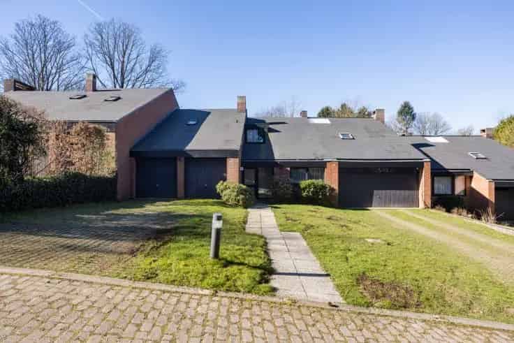 Architectenwoning te Koop in Prince dOrange Ukkel