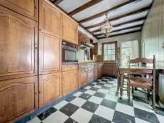 Huis te Koop Mouscron - 3 slaapkamers, 3 garages, grote tuin