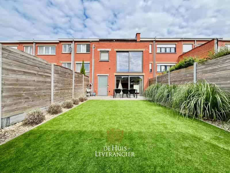 Huis te huur Kontich: Instapklare Bel-Etage met Tuin