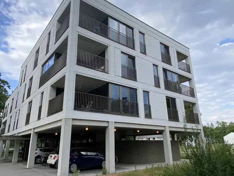 Appartement te huur Sas 6-7: Rustig 2 slaapkamers, overdekt terras