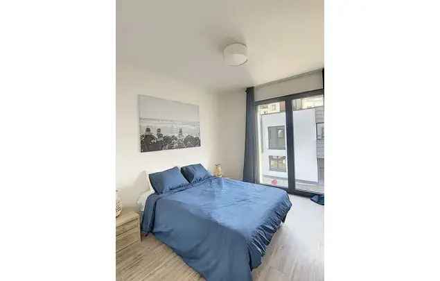 Te Huur: 3 Slaapkamer Huis 137m² Brussel