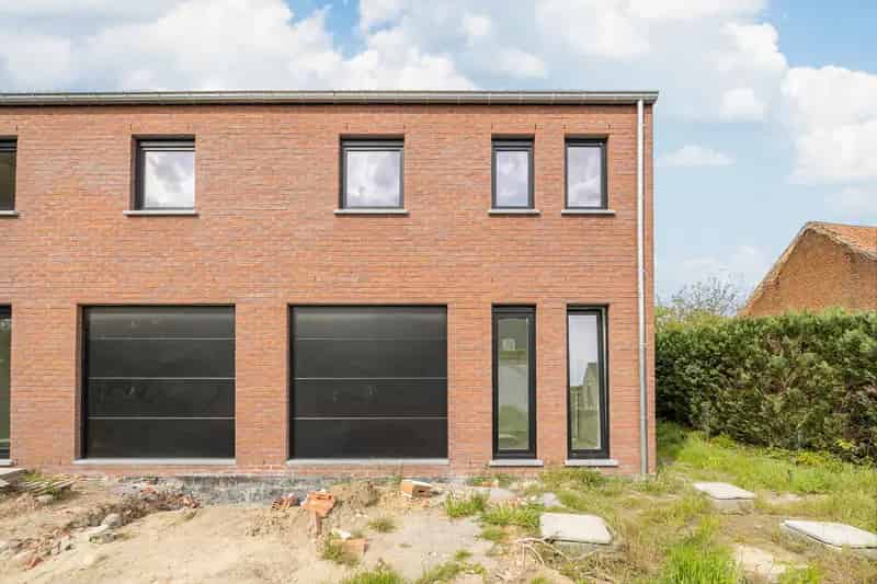 Huis te huur Booischot: 3 slaapkamers, garage, tuin