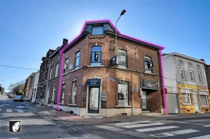 Huis Te Koop: Gemengd Gebouw Kapsalon Appartement