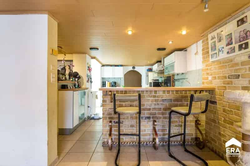 Ruime Gezinswoning Krombeke Grote Tuin Vier Slaapkamers