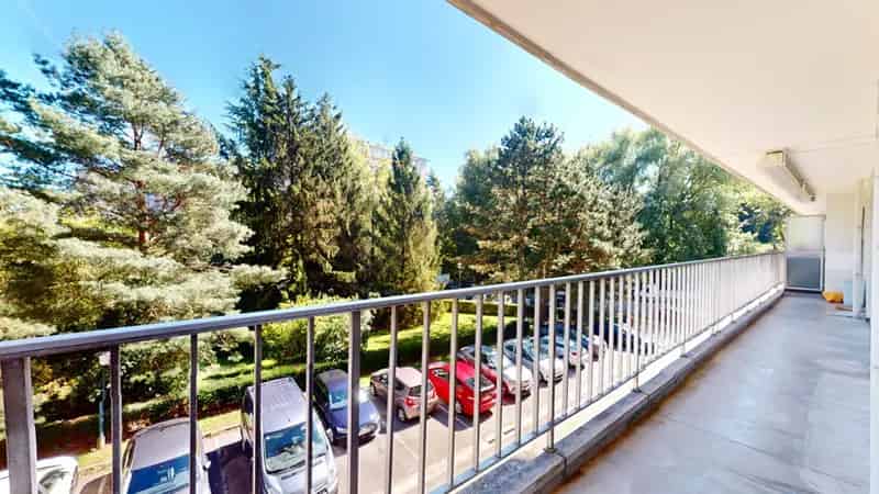 Appartement te Watermael-Boitsfort 2 slaapkamers terras