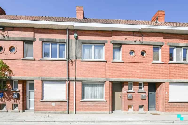 Huis te koop Izegem 3 slaapkamers renovatieproject