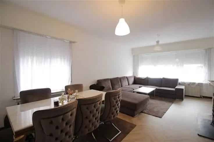 Appartement te koop: 2 slaapkamers, gelijkvloers, nabij Bist