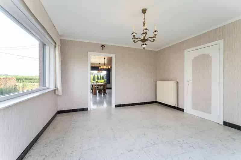 Huis te Koop Koolskamp Veel Ruimte en Potentieel