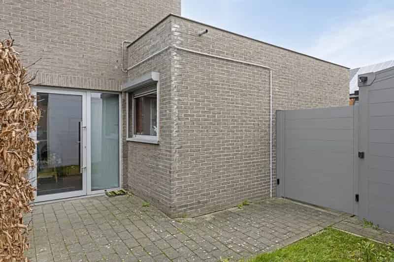 Ruime 6 Slaapkamer Halfopen Bebouwing Sint-Katelijne-Waver