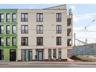 Handelspand te Koop Berchem Zurenborg 180m² Nieuwbouw