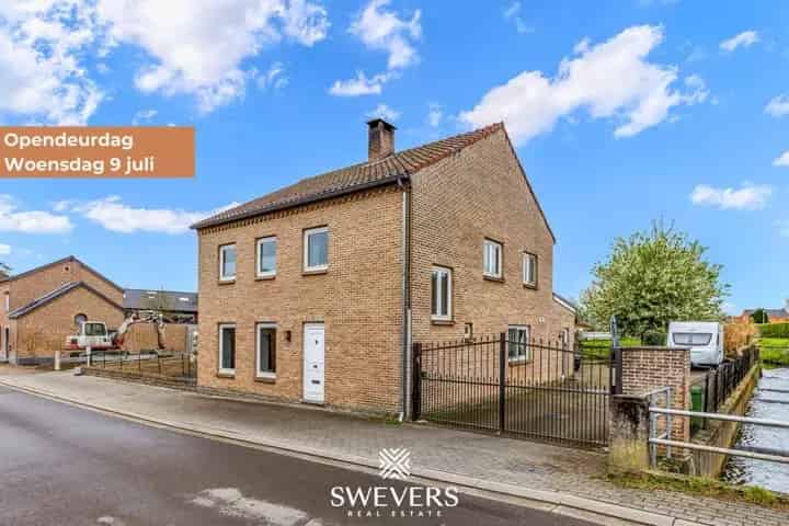 Vrijstaande woning Borgloon: Veranda, garage, zonnige tuin