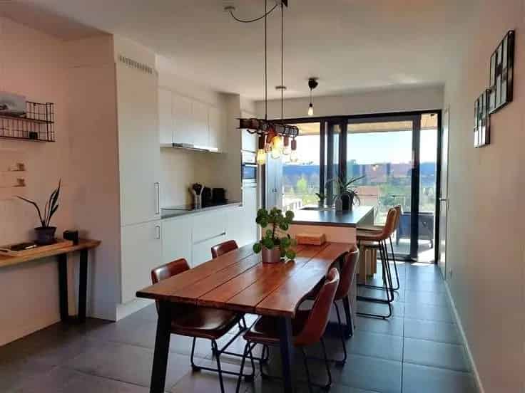 Appartement Te Koop Instapklaar met Overdekt Terras