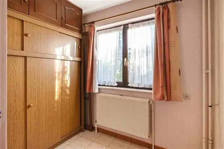 Te renoveren villa Neder Over Heembeek 3 slaapkamers