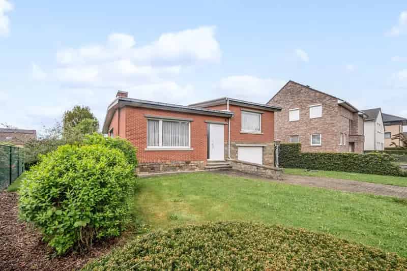 Te renoveren woning 12a 07ca nabij centrum
