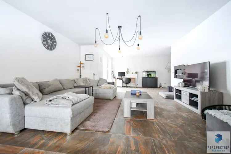 Gerenoveerde woning 4 slaapkamers Aalter