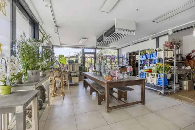 Huis te huur: Ruime woning met commercieel gelijkvloers