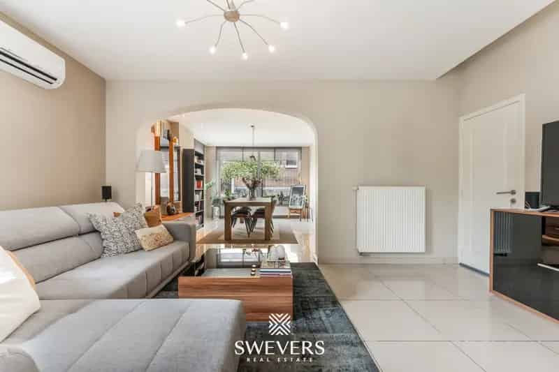 Huis te koop Rhijnweg 3: gerenoveerde gezinswoning met 4 slaapkamers