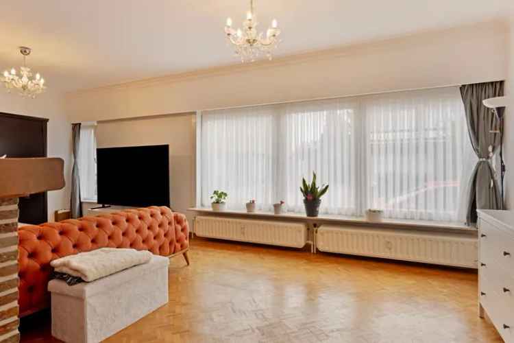 Appartement te koop in Temse met ideale starterslocatie en investering