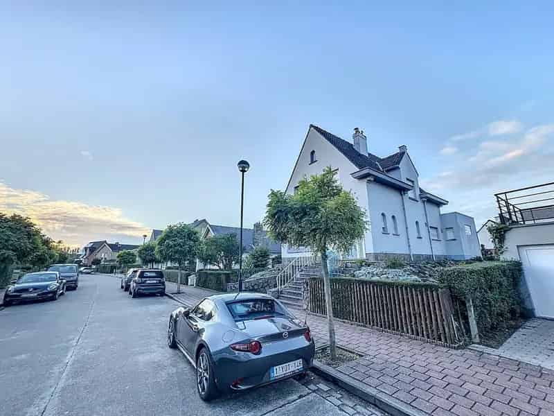 Charmante Vrijstaande Woning Heist