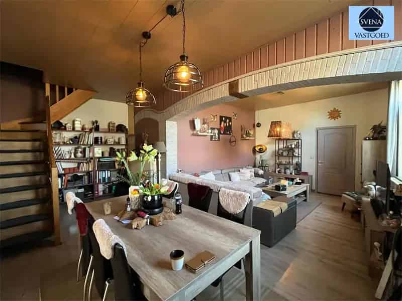 Huis te huur 4 slaapkamers tuin terras