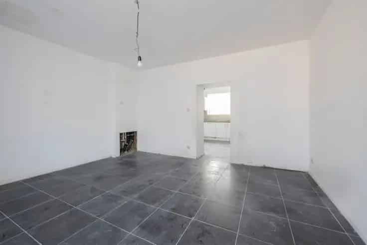 Huis Te Koop 3 Slaapkamers Parking Gerenoveerd