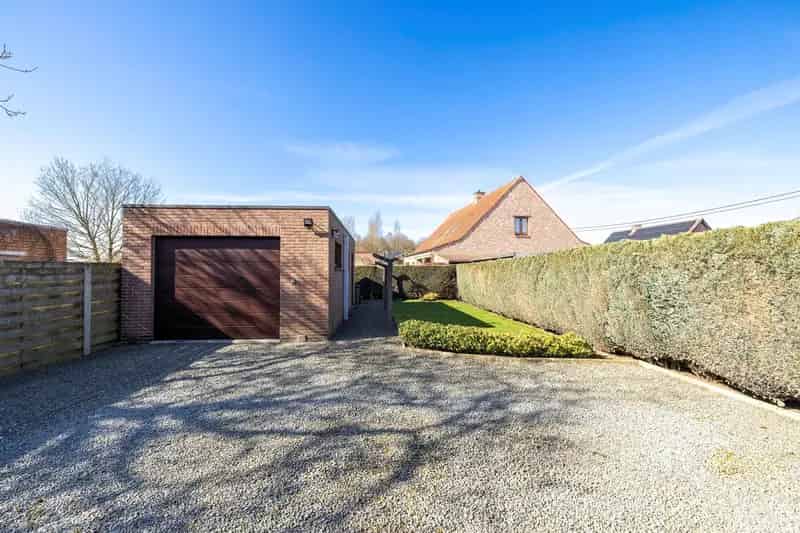 3 Slaapkamers, Zolder, Tuin & Garage Booischot