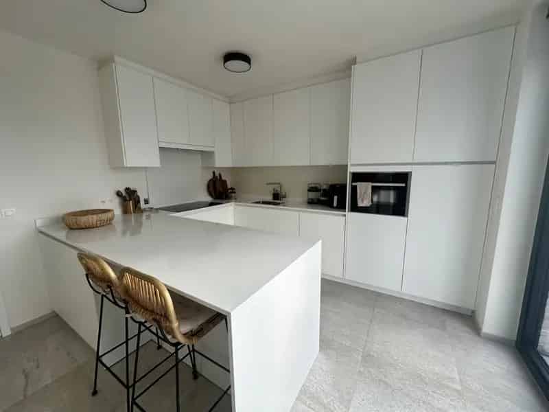 Uitzonderlijke Penthouse met Prachtig Terras te Oevel