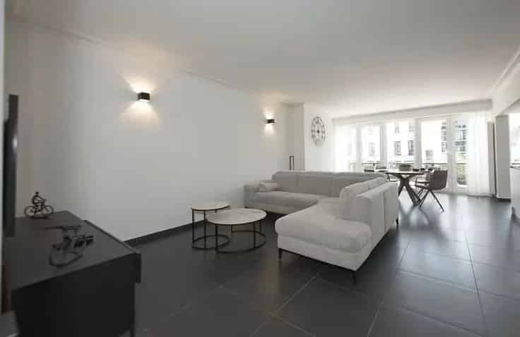 Gerenoveerd Appartement 112m² Wapenplein Oostende