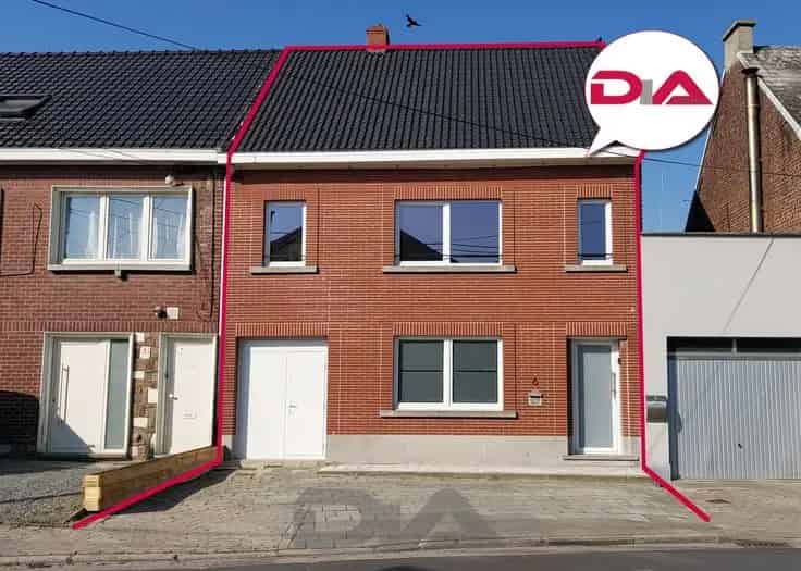 Huis Te Koop Sint-Lievens-Houtem: Instapklare Eengezinswoning