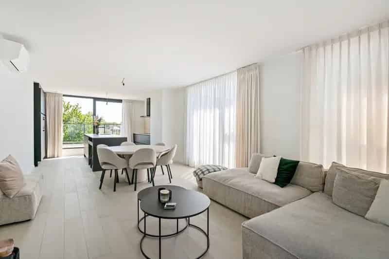 Penthouse te huur 111m2  3 slaapkamers terras  energiezuinig