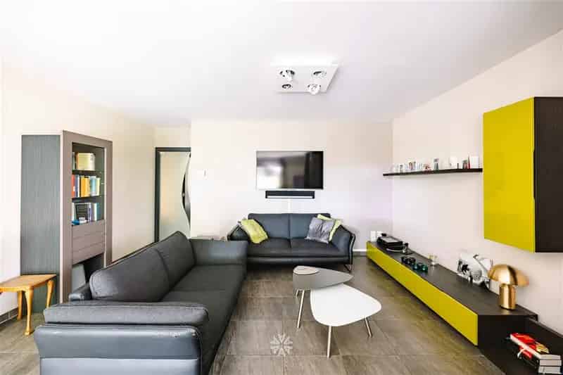 Gelijkvloers appartement te koop Sint-Denijs-Westrem