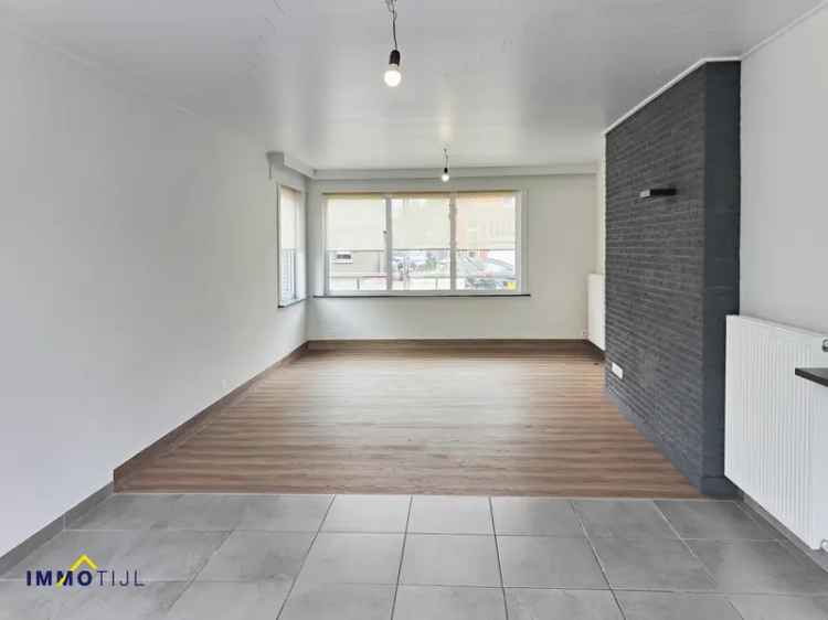 Moderne Halfopen Bebouwing te Wieze 3 slaapkamers