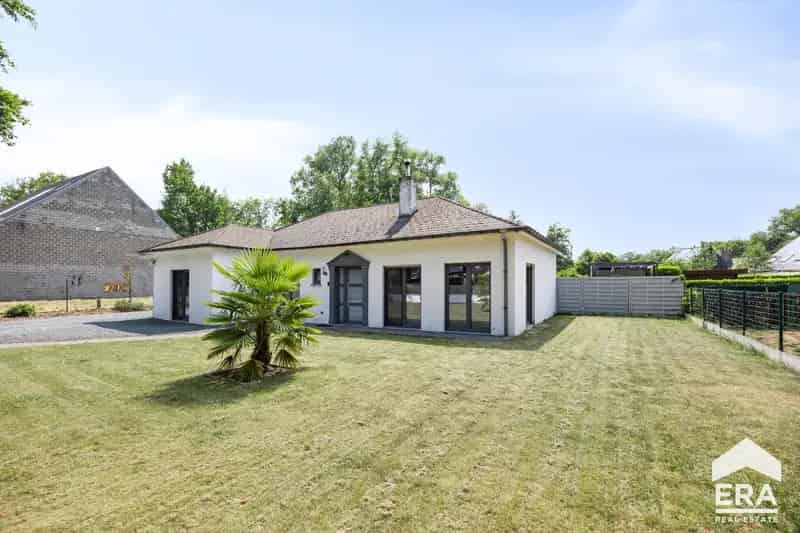 Te Huur Bungalow 3 slaapkamers Ternat Zwembad Garage