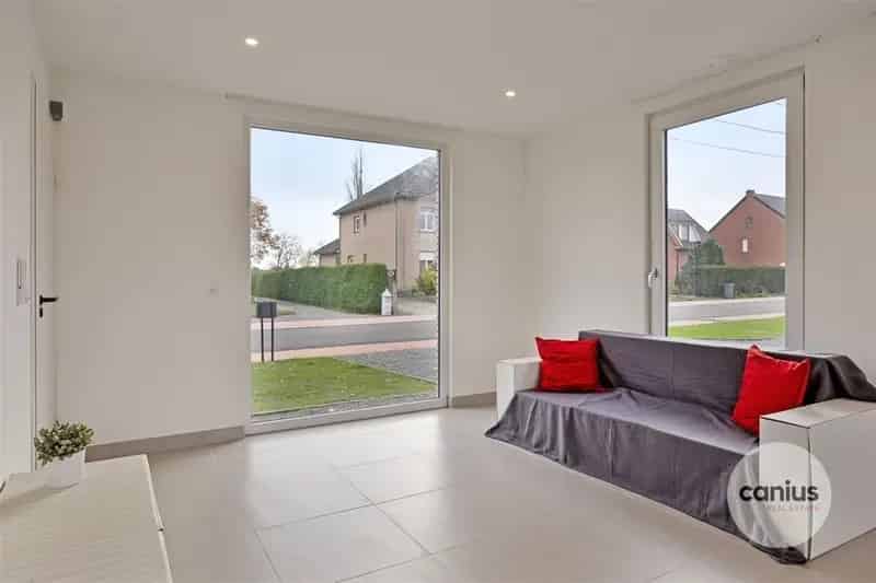 HEDENDAAGSE ENERGIEZUINIGE WONING 4 SLK