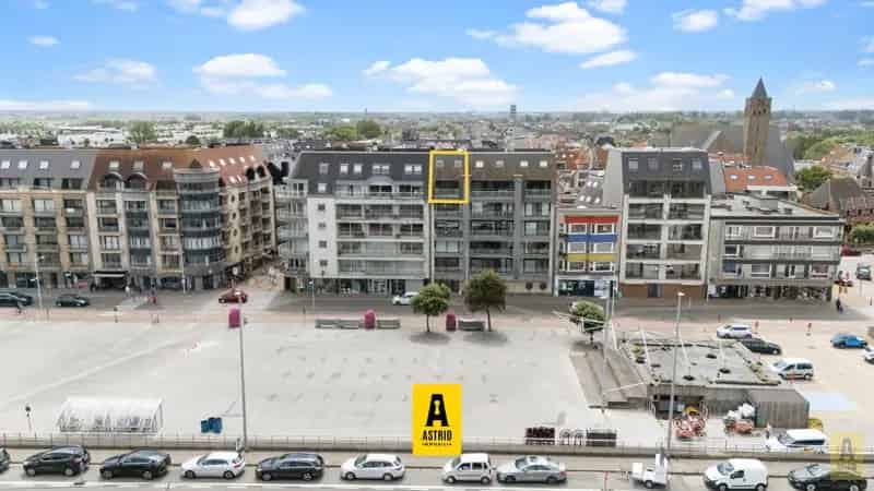 Appartement te koop met zeezicht en garage