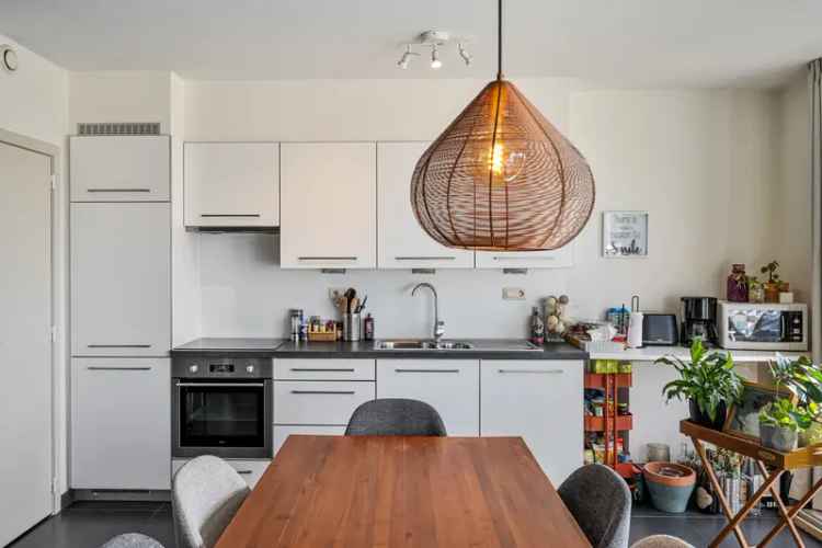 Te koop penthouse appartement in Wachtebeke met diverse terrassen