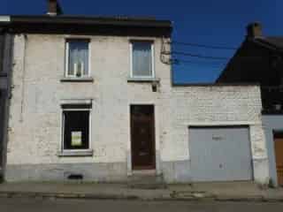 Huis te koop Dampremy 3 slaapkamers grote tuin