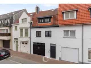 Appartement te koop Knokke 3 slaapkamers garage centrum