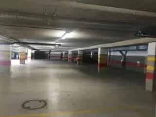 Parking te Huur Oudergem - Metro Delta - 24 7 Toegang