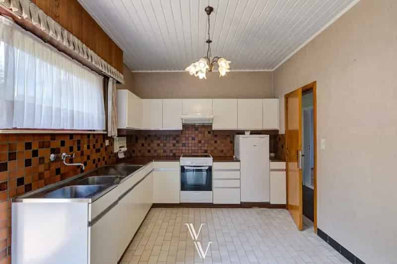 Landhuis 3 slaapkamers te renoveren