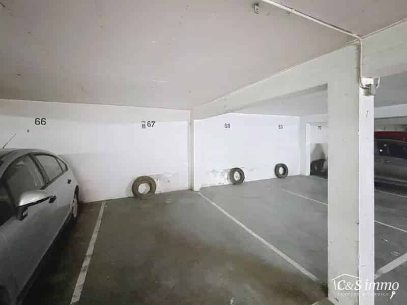 Garagebox te Huur of te Koop nabij Operaplein