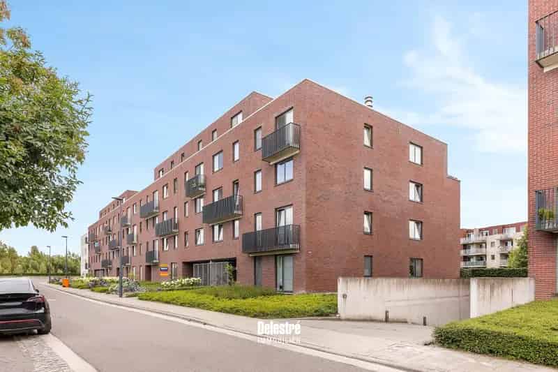 Appartement te koop 3 slaapkamers 2 badkamers tuin terras